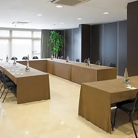ホテル Sercotel Sant Boi