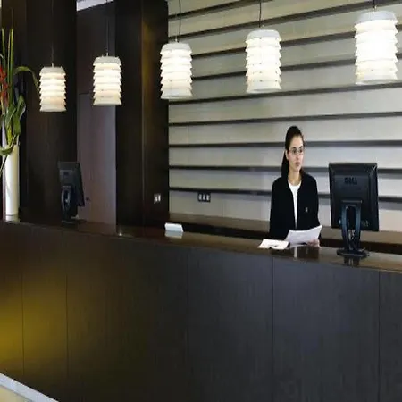 ホテル Sercotel Sant Boi 3*